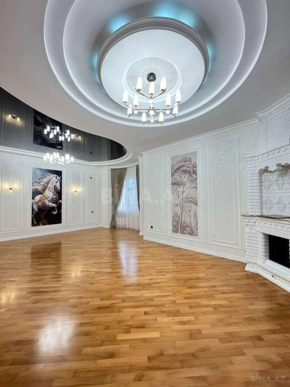 Satılır 5 otaqlı həyət evi 450 m²