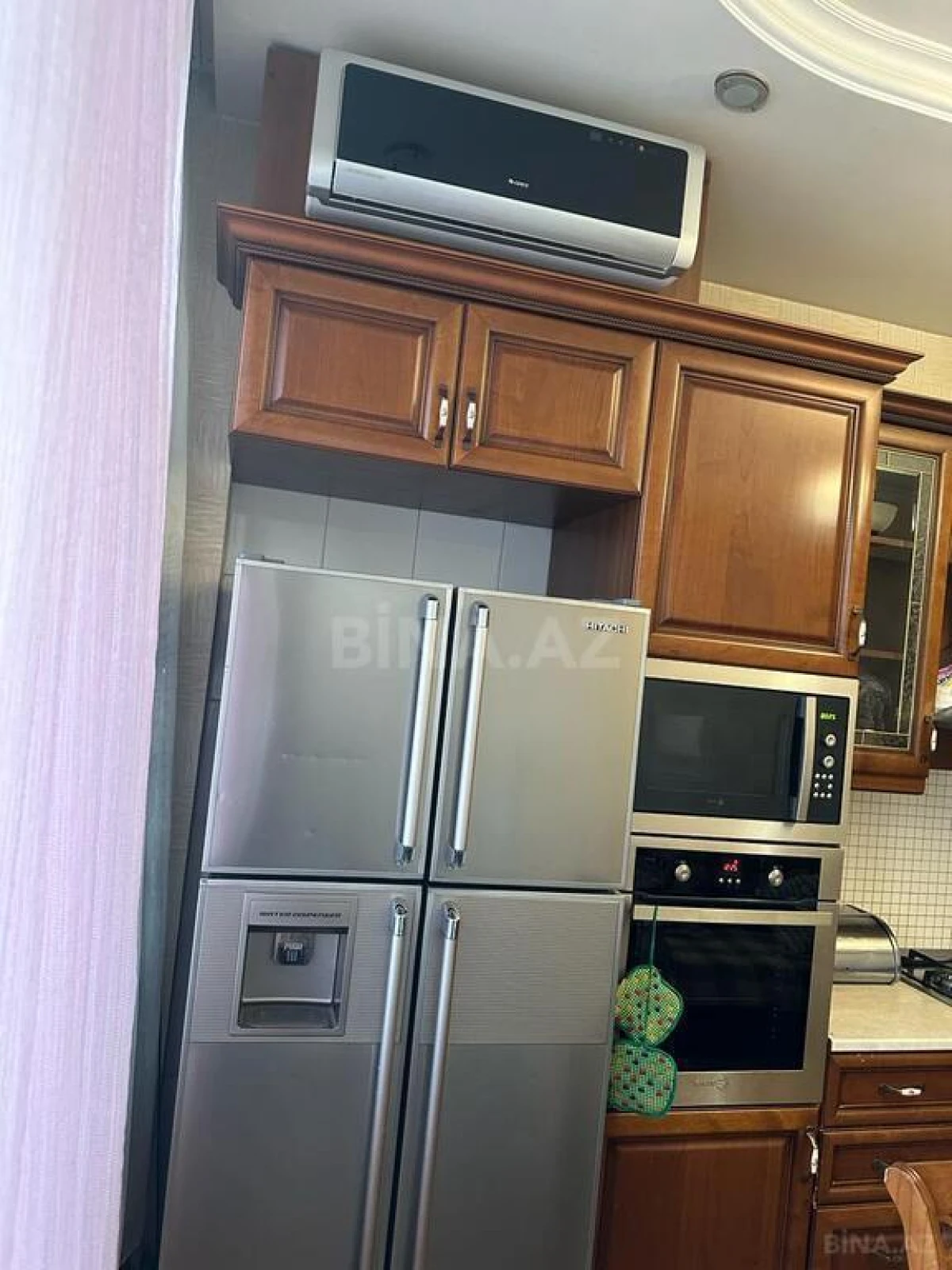 Satılır 2 otaqlı mənzil 106 m²