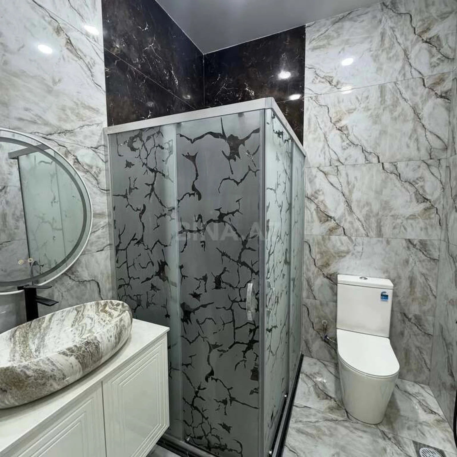 Satılır 4 otaqlı həyət evi 190 m²