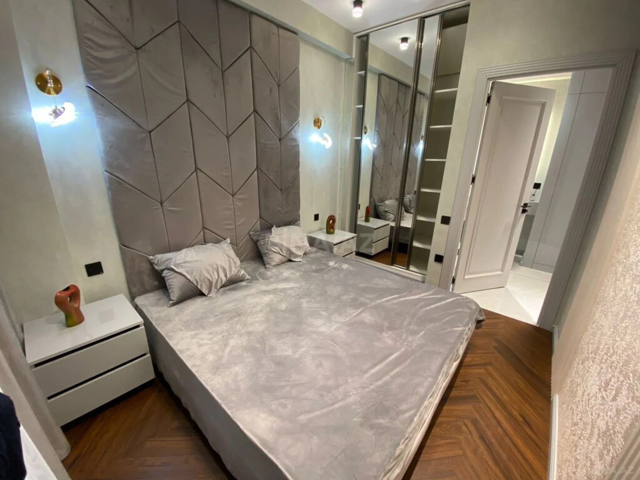 Satılır 2 otaqlı mənzil 51 m²