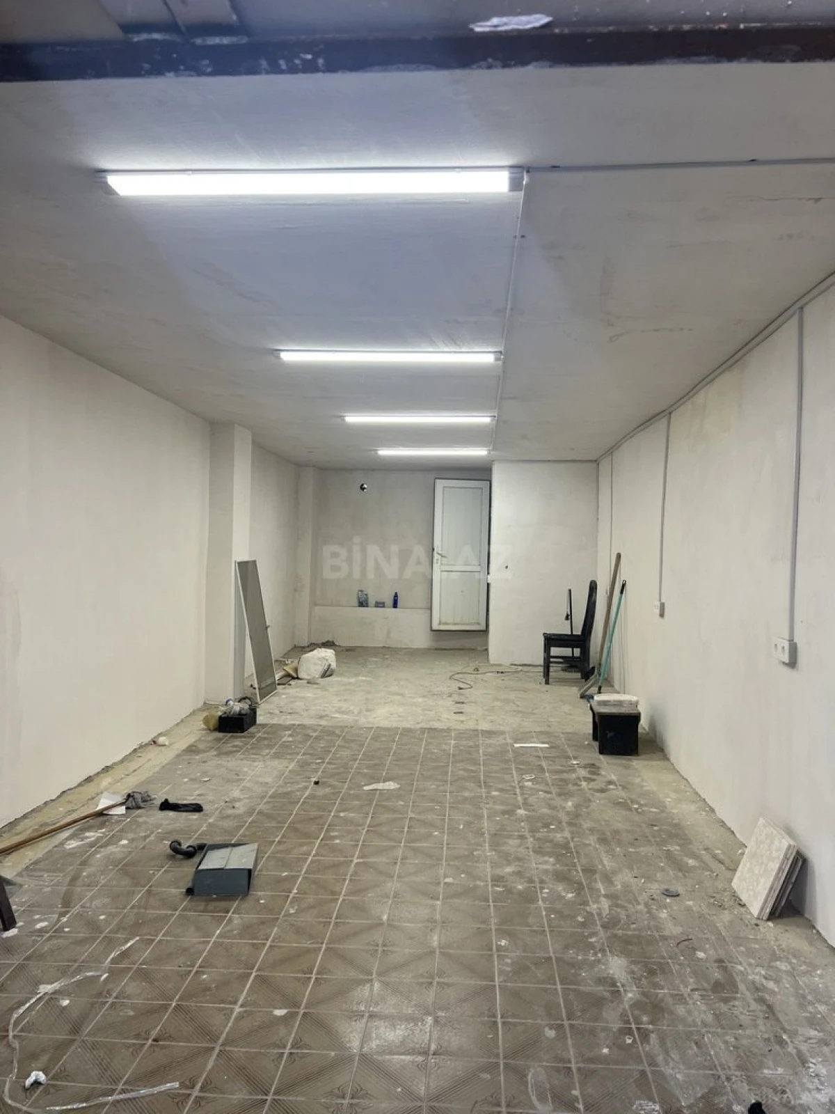 Kirayə verilir obyekt 80 m²