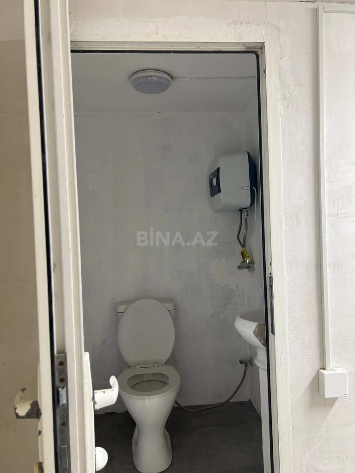 Kirayə verilir obyekt 80 m²