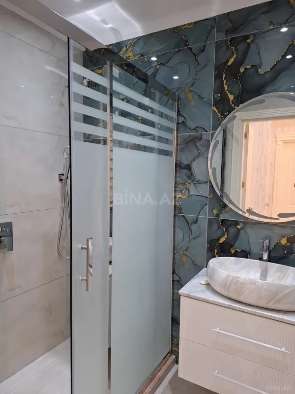 Satılır 3 otaqlı mənzil 120 m²