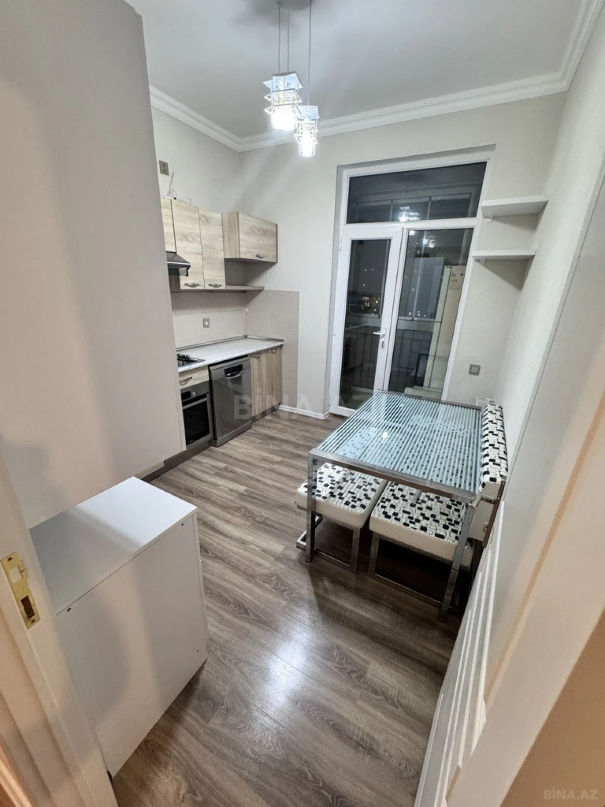 Satılır 3 otaqlı mənzil 88 m²