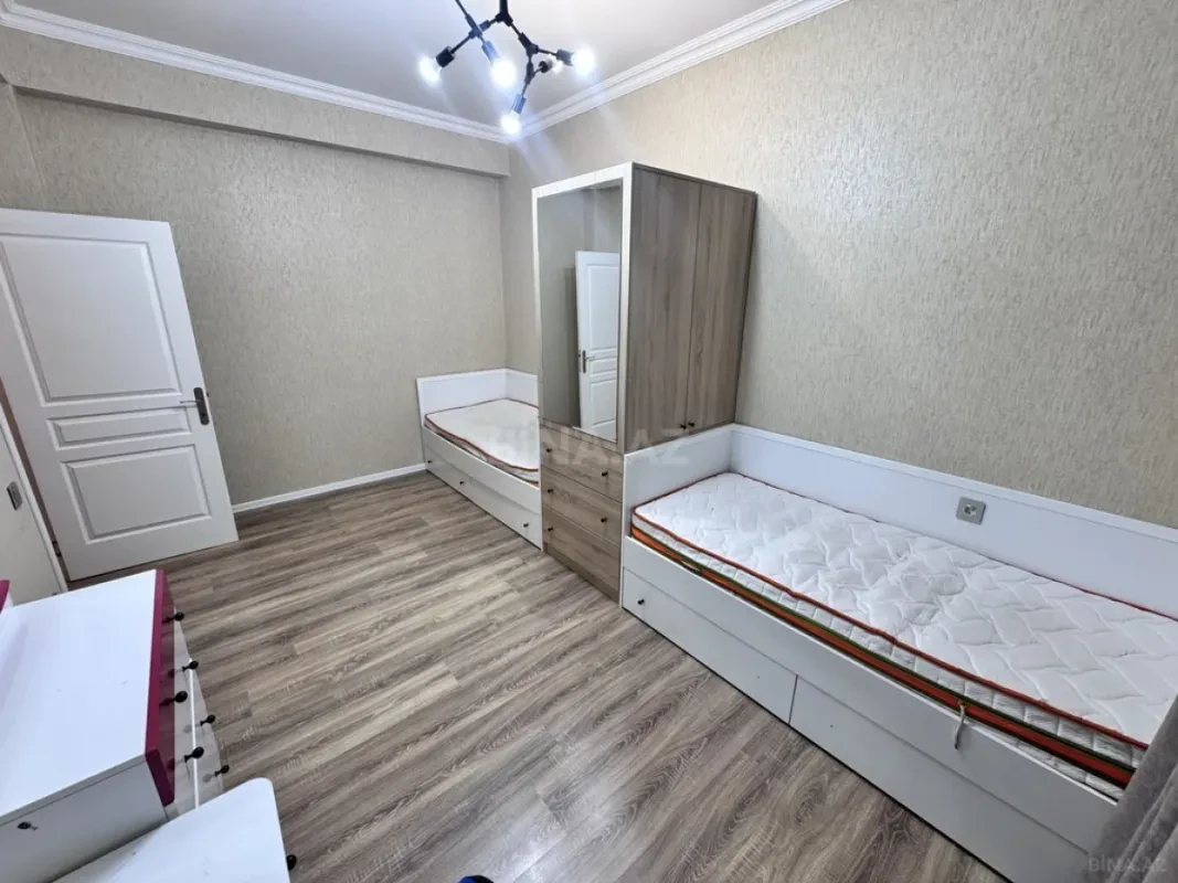 Satılır 3 otaqlı mənzil 88 m²