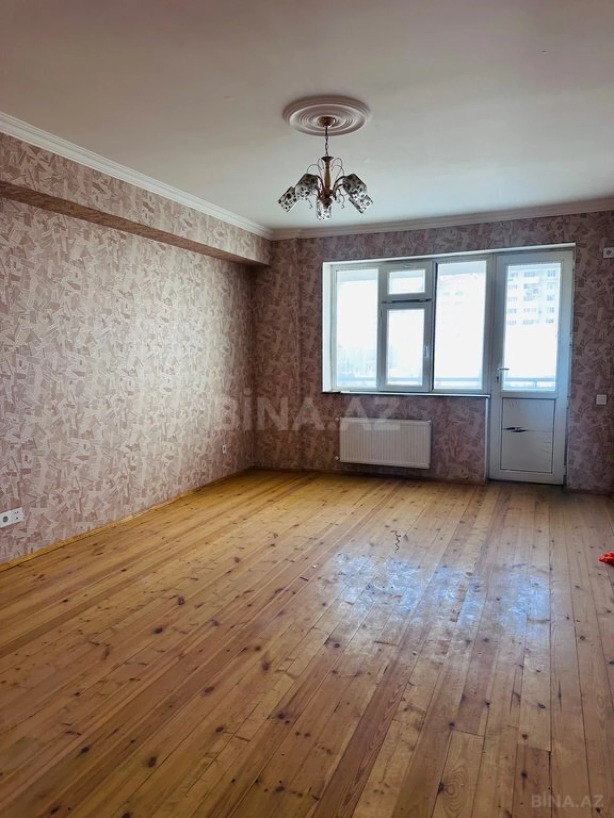 Satılır 3 otaqlı mənzil 100 m²