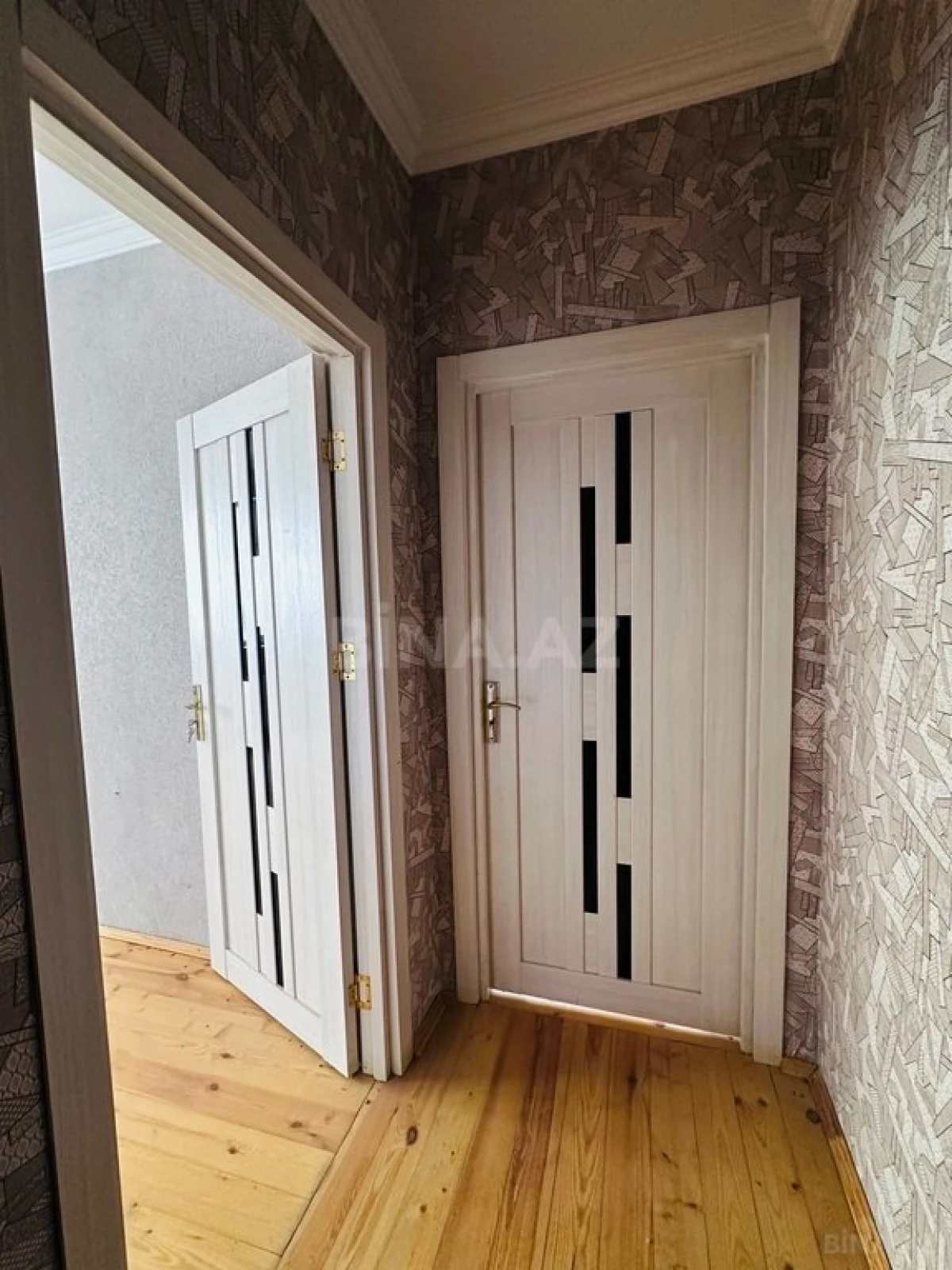 Satılır 3 otaqlı mənzil 100 m²