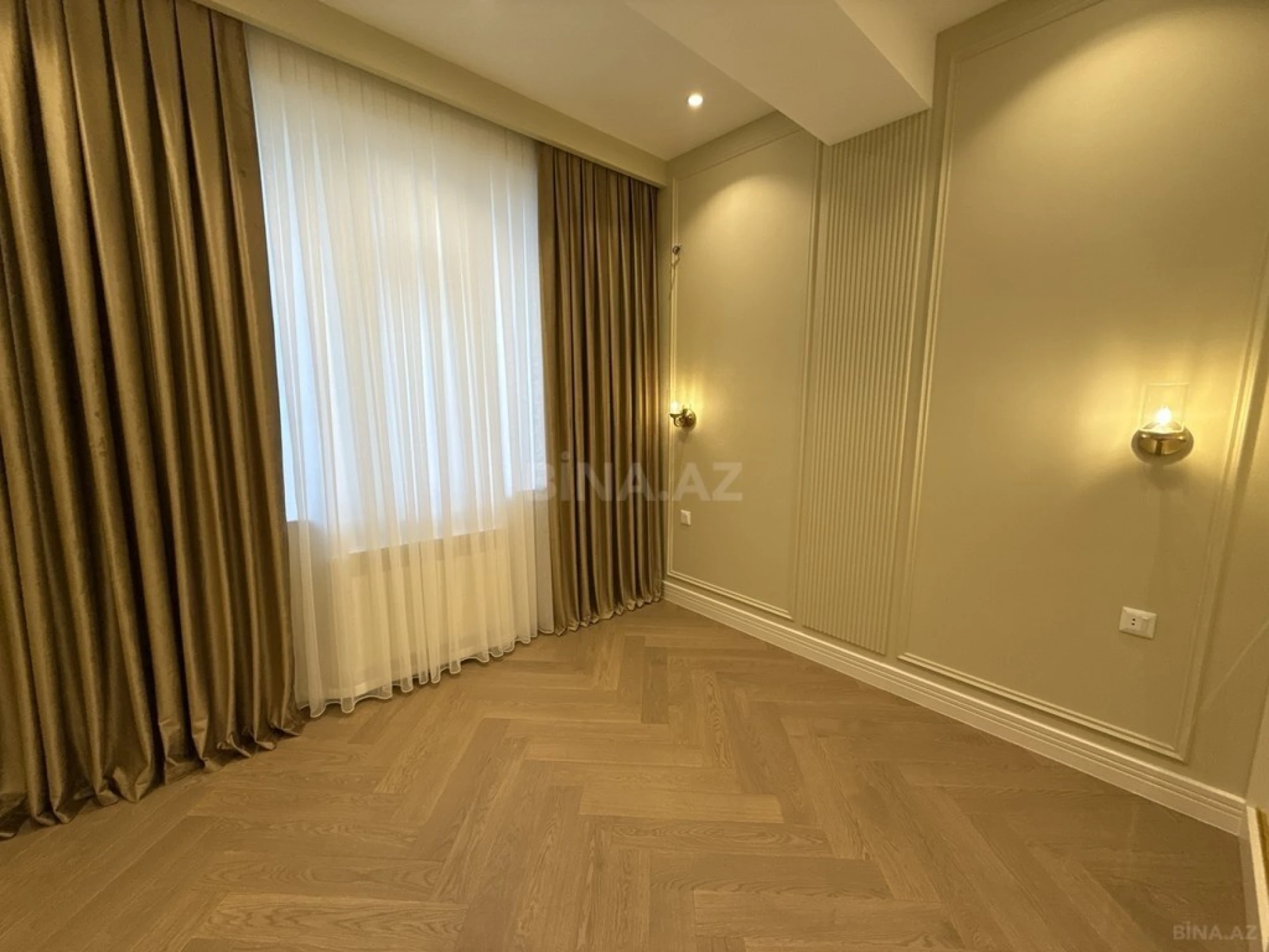 Satılır 3 otaqlı mənzil 90 m²