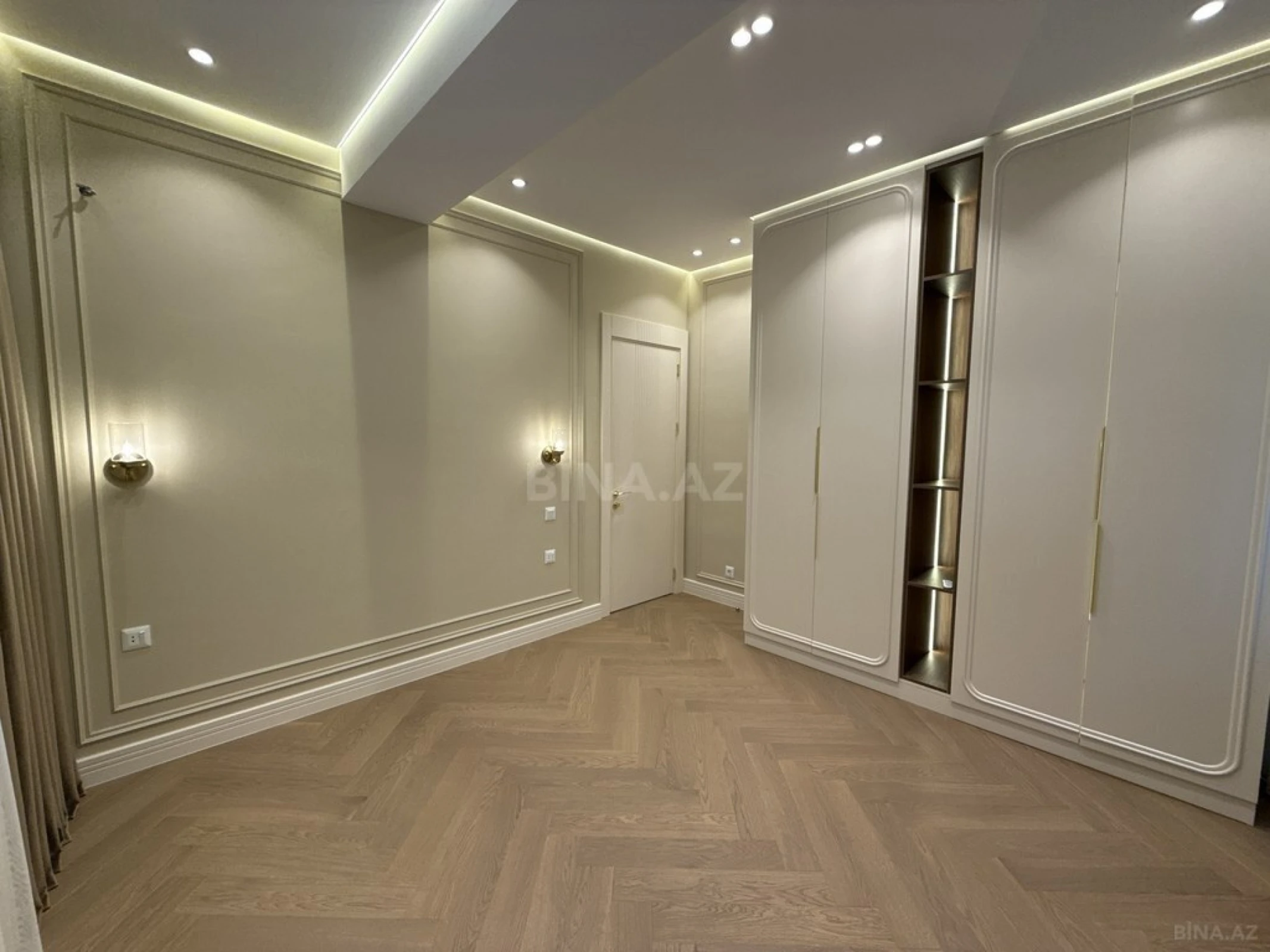 Satılır 3 otaqlı mənzil 90 m²