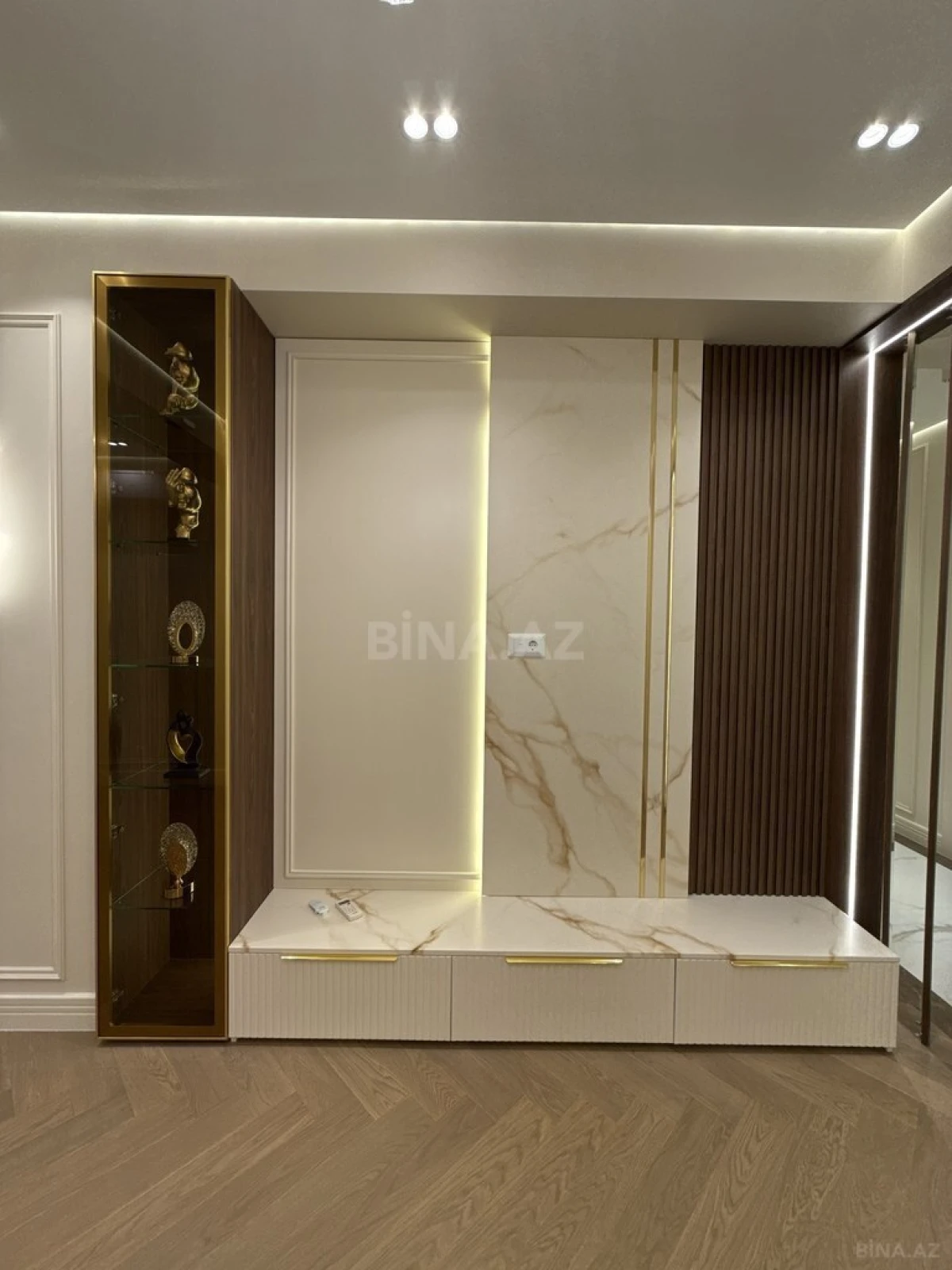 Satılır 3 otaqlı mənzil 90 m²
