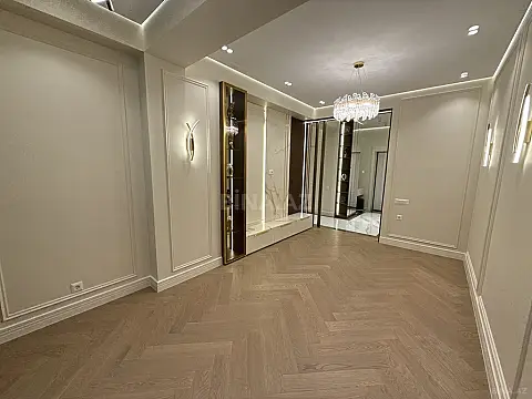 Satılır 3 otaqlı mənzil 90 m² — Bakı, Nərimanov 3 otaq 90.00 m²
