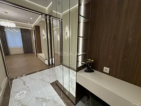 Satılır 3 otaqlı mənzil 90 m²