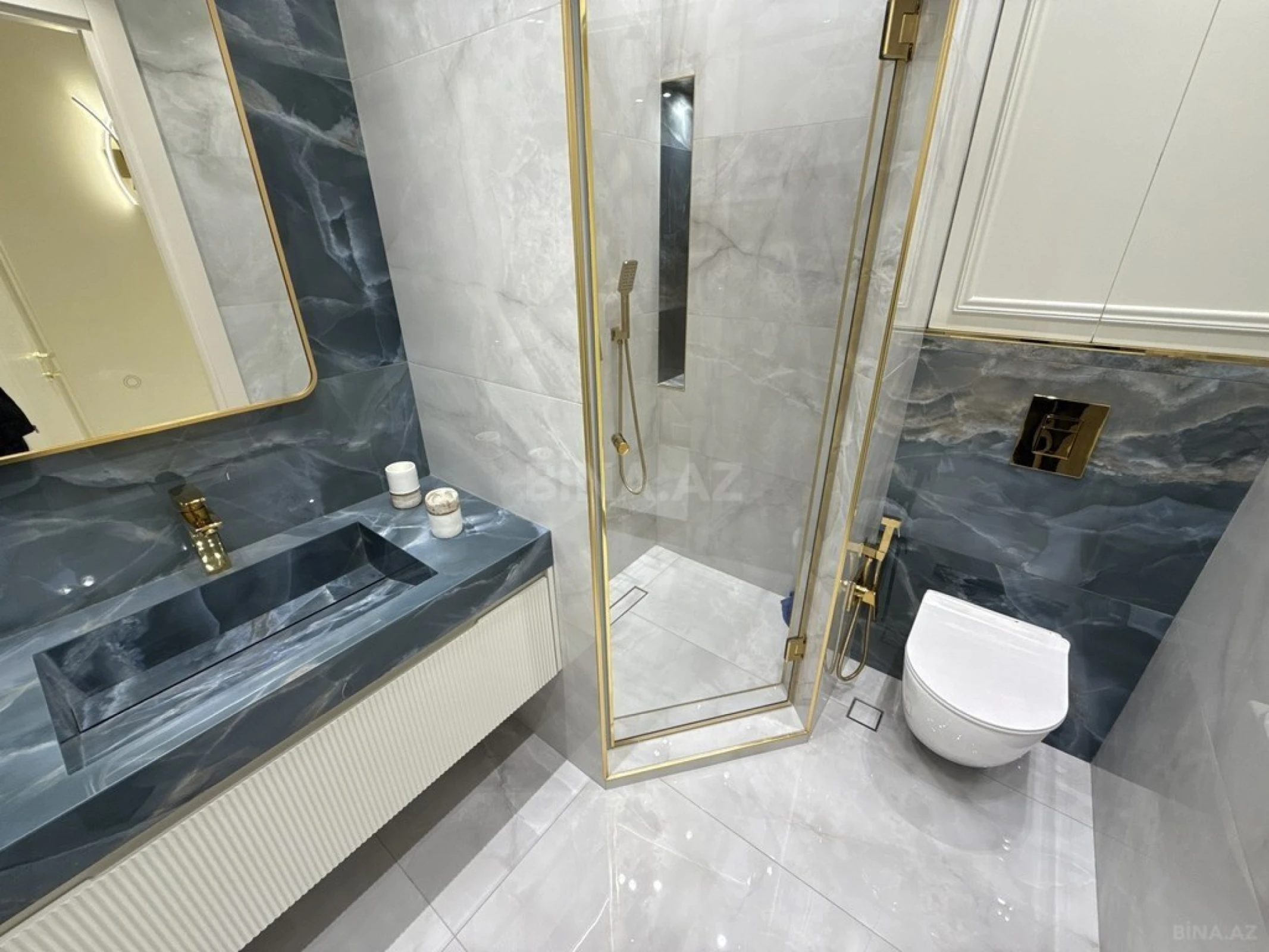 Satılır 3 otaqlı mənzil 90 m²