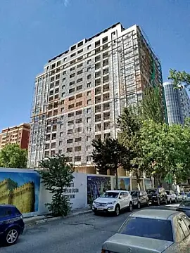 Satılır 3 otaqlı mənzil 105 m²
