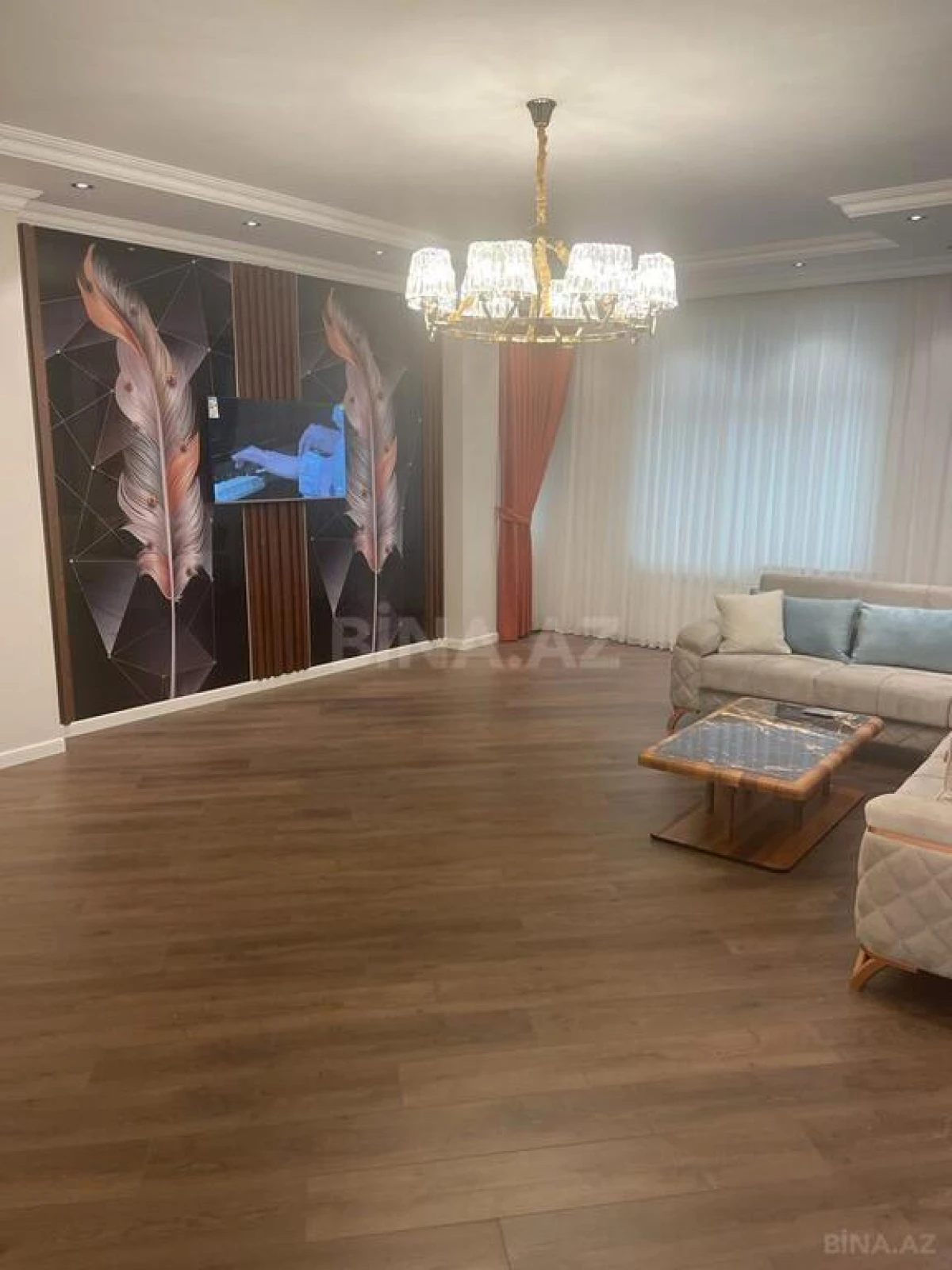 Kirayə verilir 4 otaqlı həyət evi 250 m²