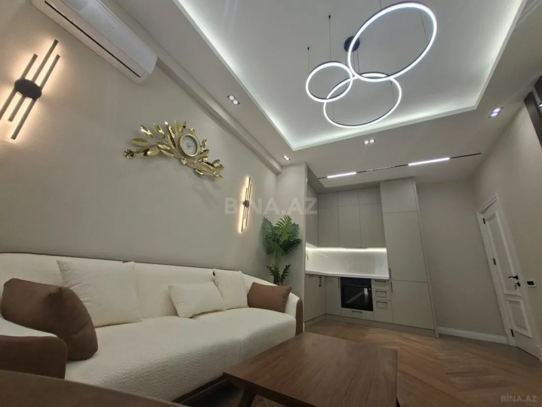 Satılır 2 otaqlı mənzil 68 m²