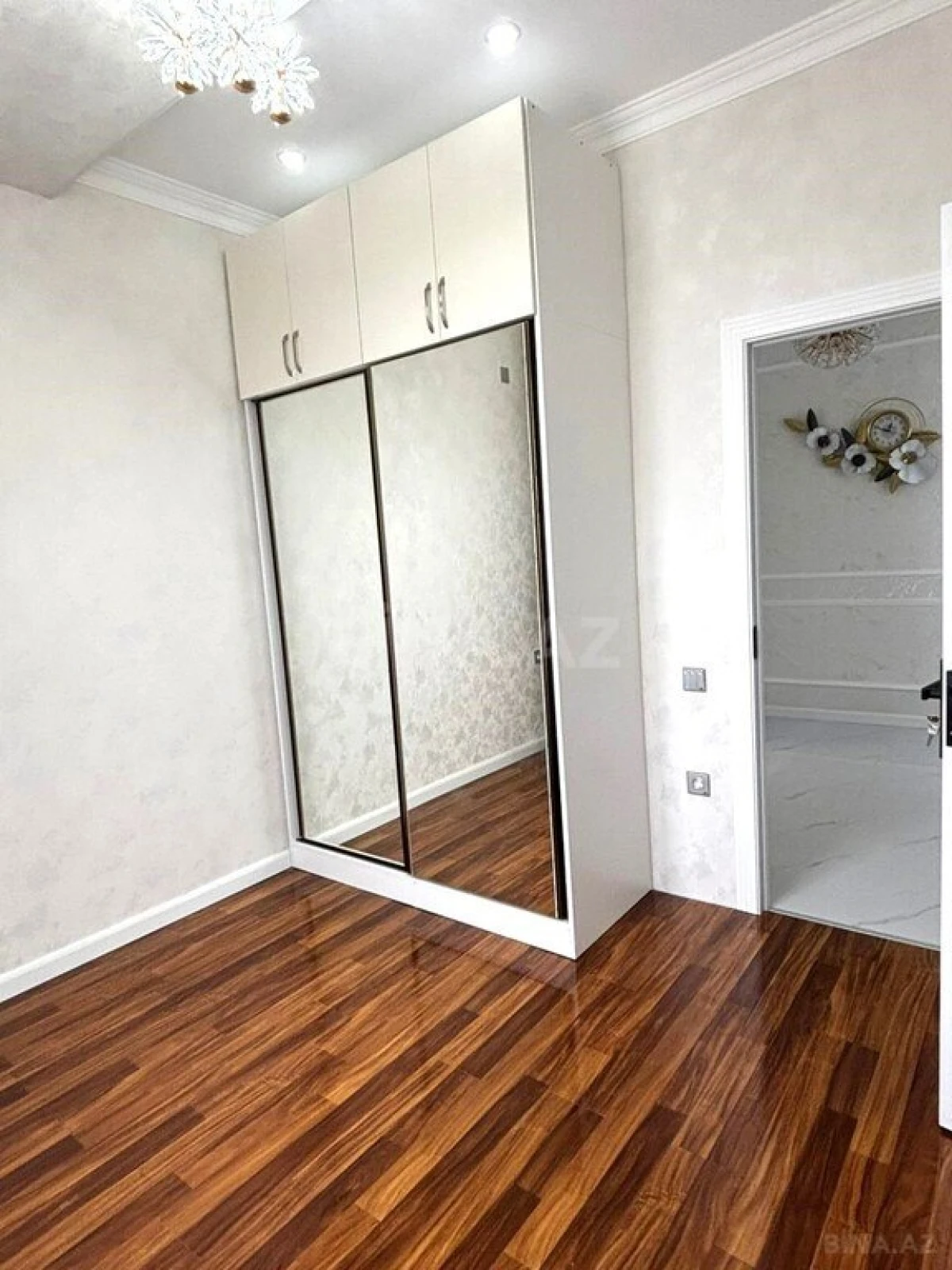 Satılır 3 otaqlı mənzil 80 m²