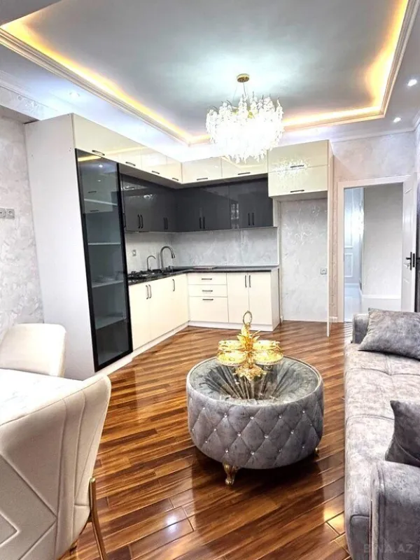 Satılır 3 otaqlı mənzil 80 m²
