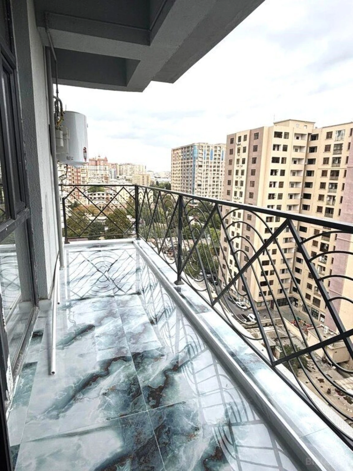 Satılır 3 otaqlı mənzil 80 m²