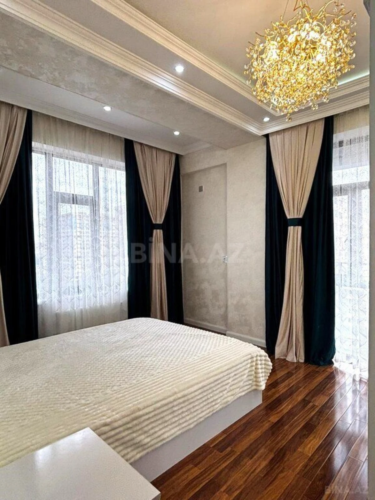 Satılır 3 otaqlı mənzil 80 m²