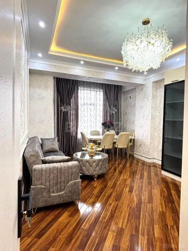 Satılır 3 otaqlı mənzil 80 m²