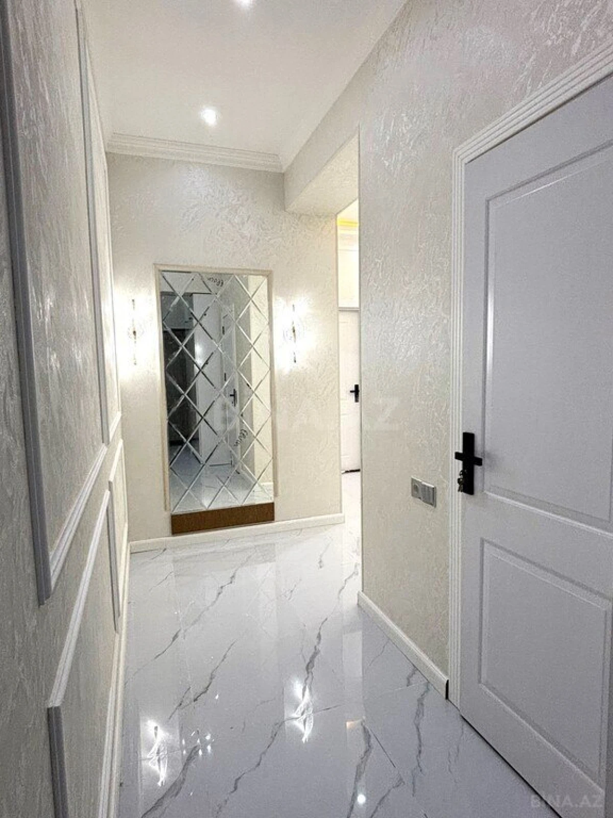 Satılır 3 otaqlı mənzil 80 m²