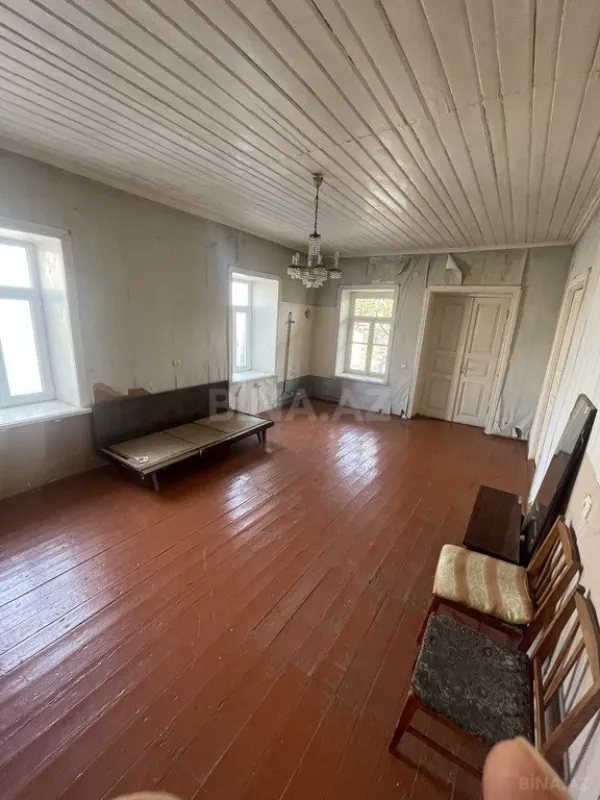 Satılır 4 otaqlı həyət evi 110 m²