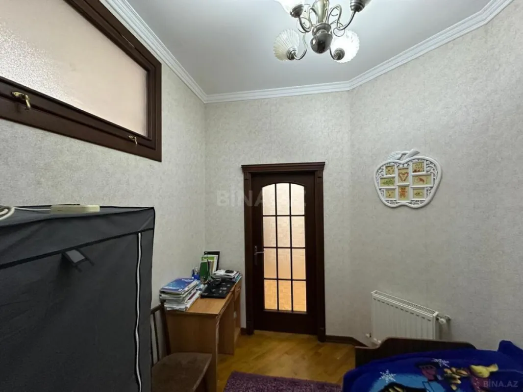 Satılır 3 otaqlı mənzil 125 m²