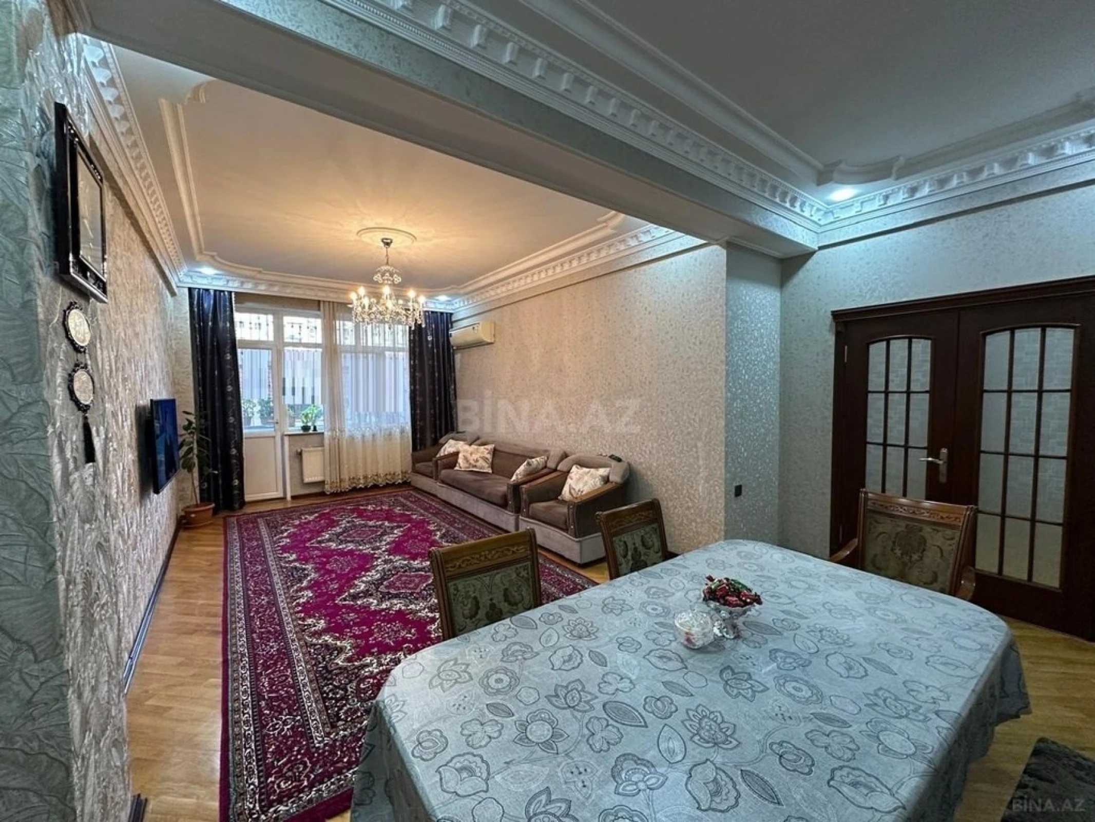 Satılır 3 otaqlı mənzil 125 m²