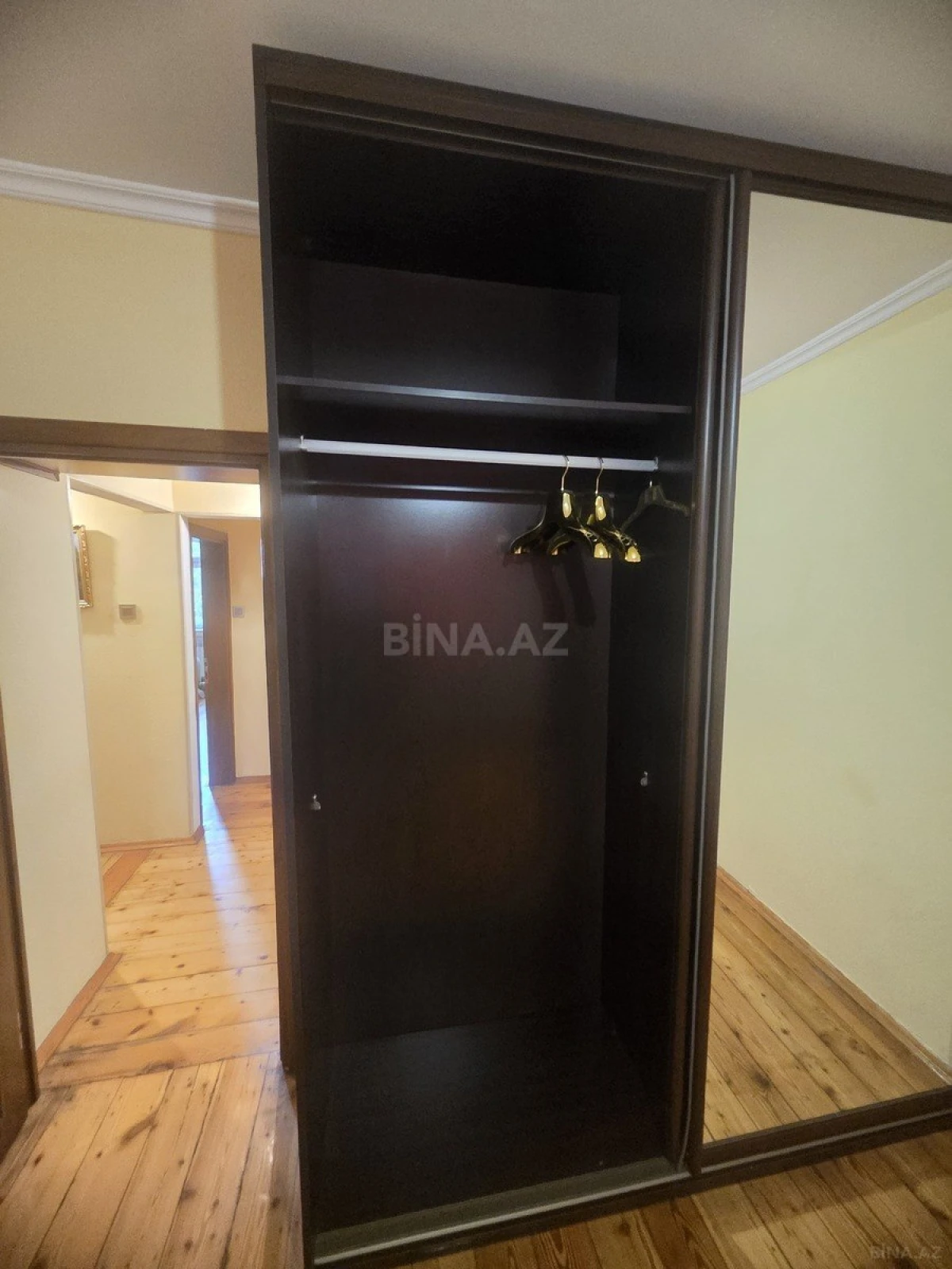 Satılır 3 otaqlı mənzil 80 m²