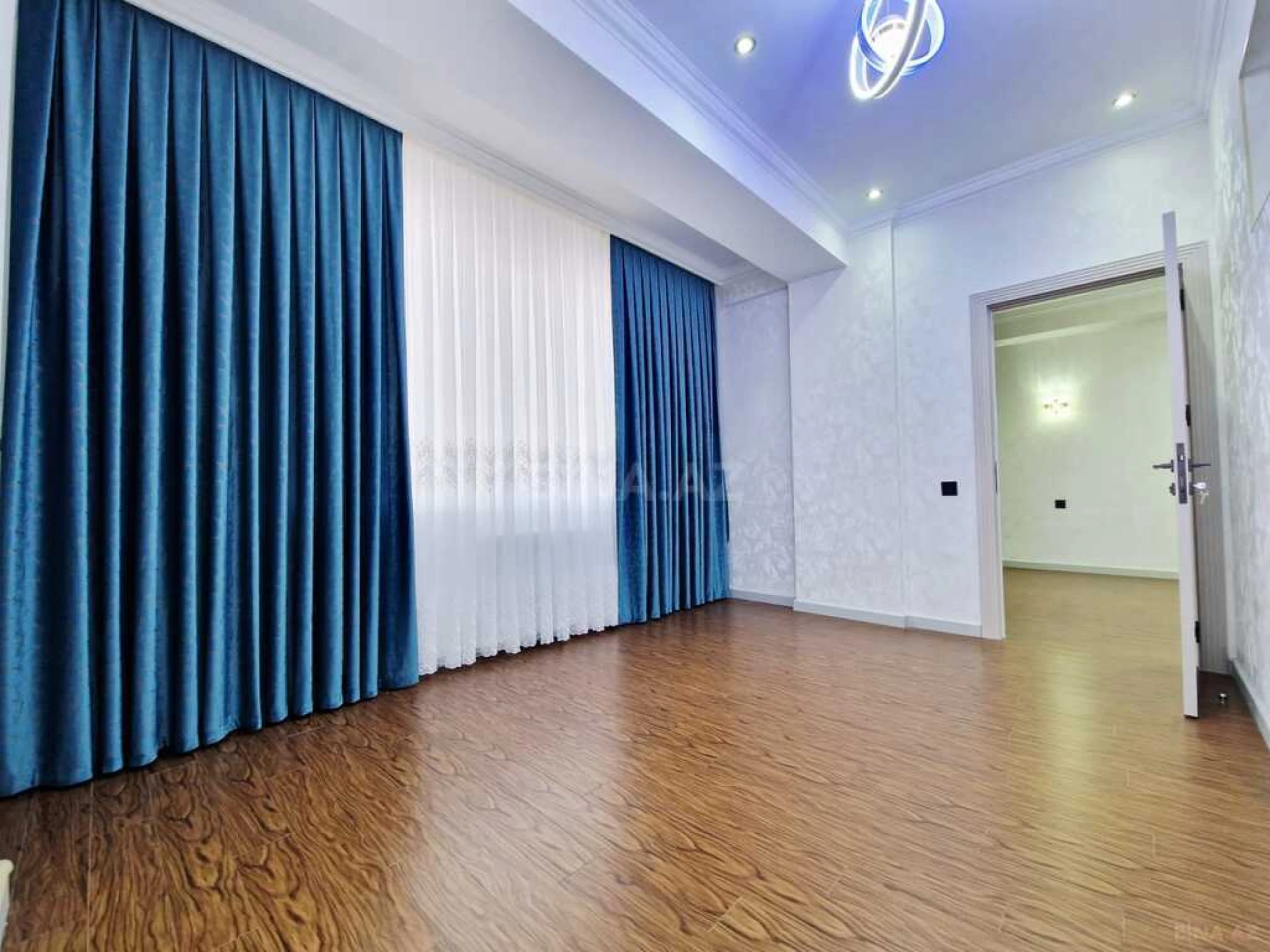Satılır 3 otaqlı mənzil 74 m²
