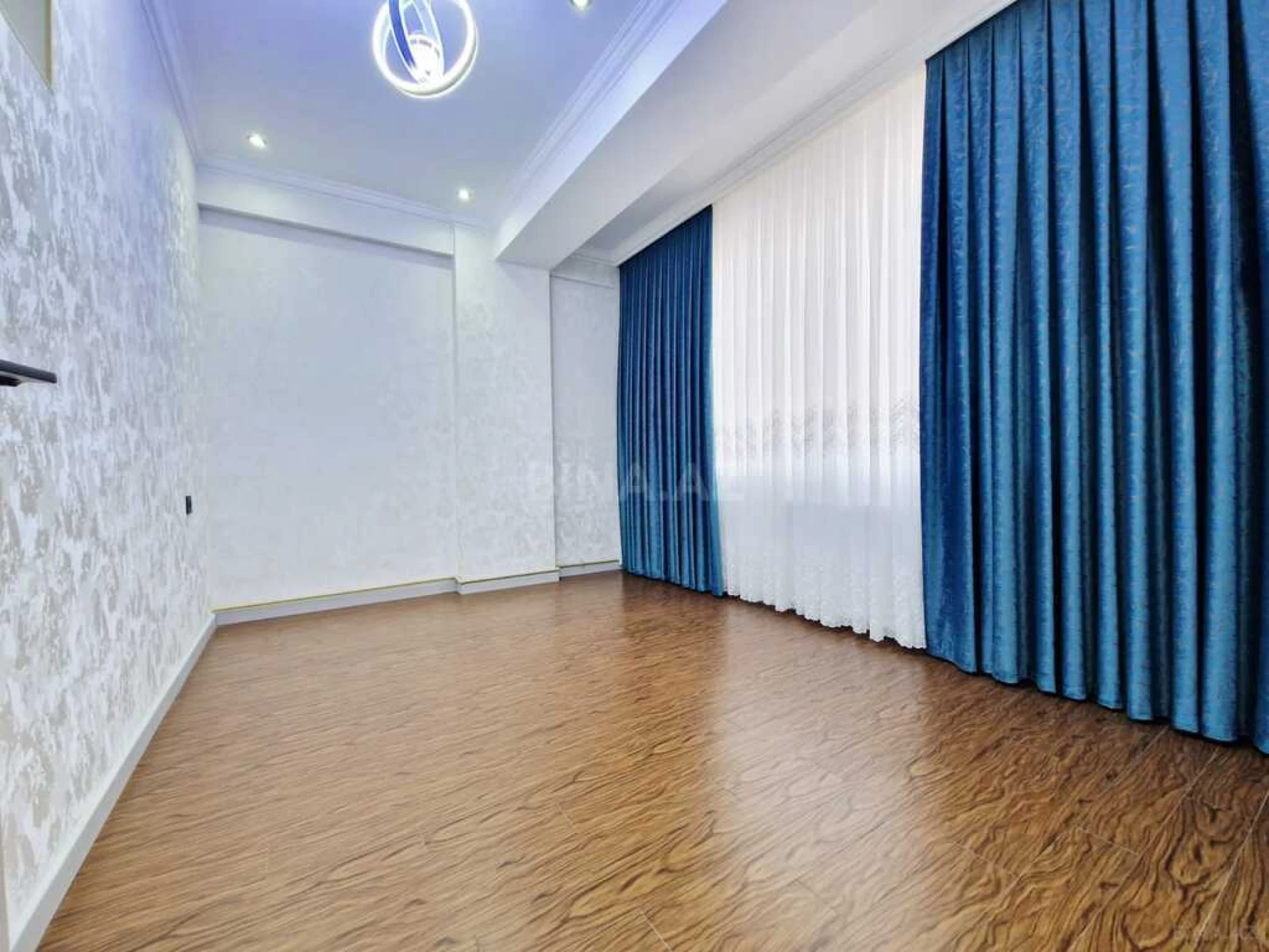Satılır 3 otaqlı mənzil 74 m²