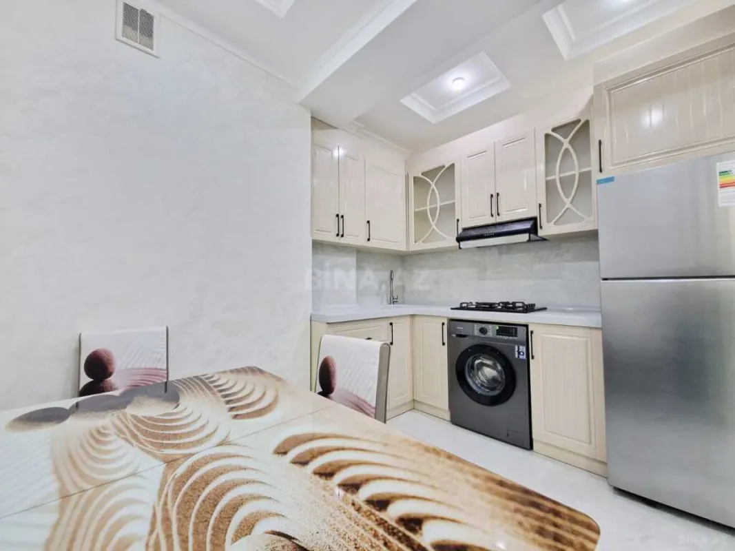 Satılır 3 otaqlı mənzil 74 m²