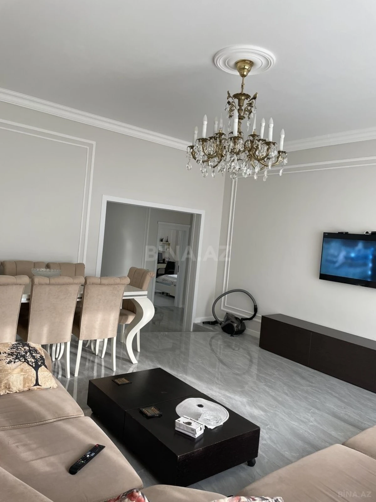 Satılır 3 otaqlı həyət evi 200 m²