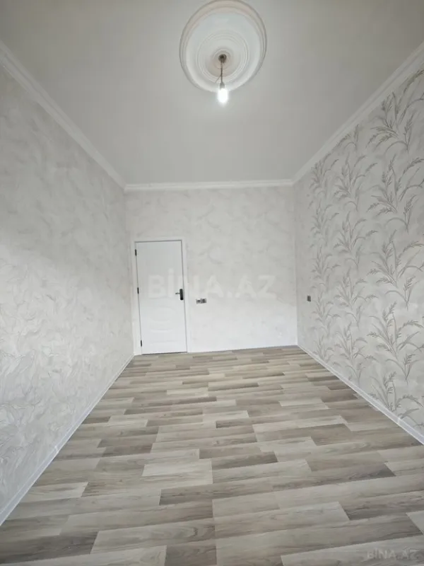 Satılır 5 otaqlı həyət evi 140 m²
