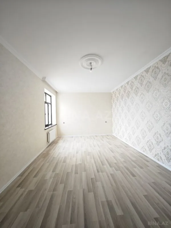 Satılır 5 otaqlı həyət evi 140 m²