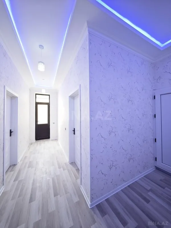 Satılır 5 otaqlı həyət evi 140 m²