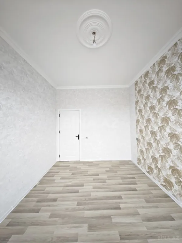 Satılır 5 otaqlı həyət evi 140 m²