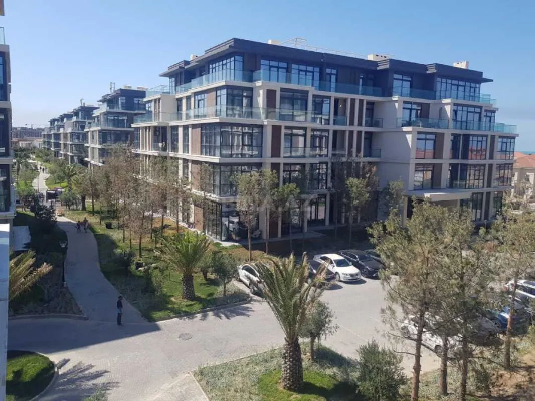 Satılır 2 otaqlı mənzil 73.6 m²
