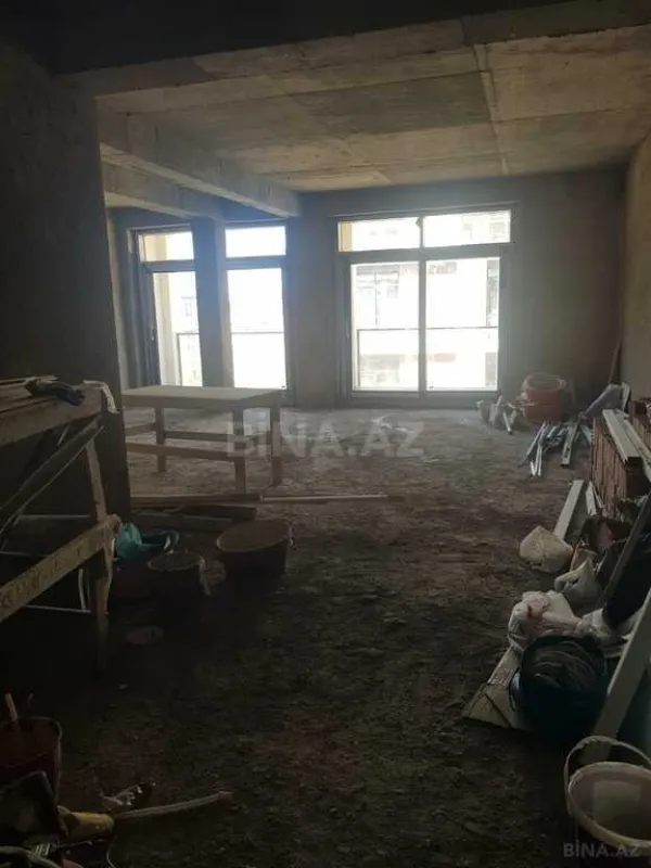 Satılır 2 otaqlı mənzil 73.6 m²