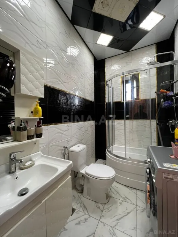 Satılır 6 otaqlı həyət evi 500 m²