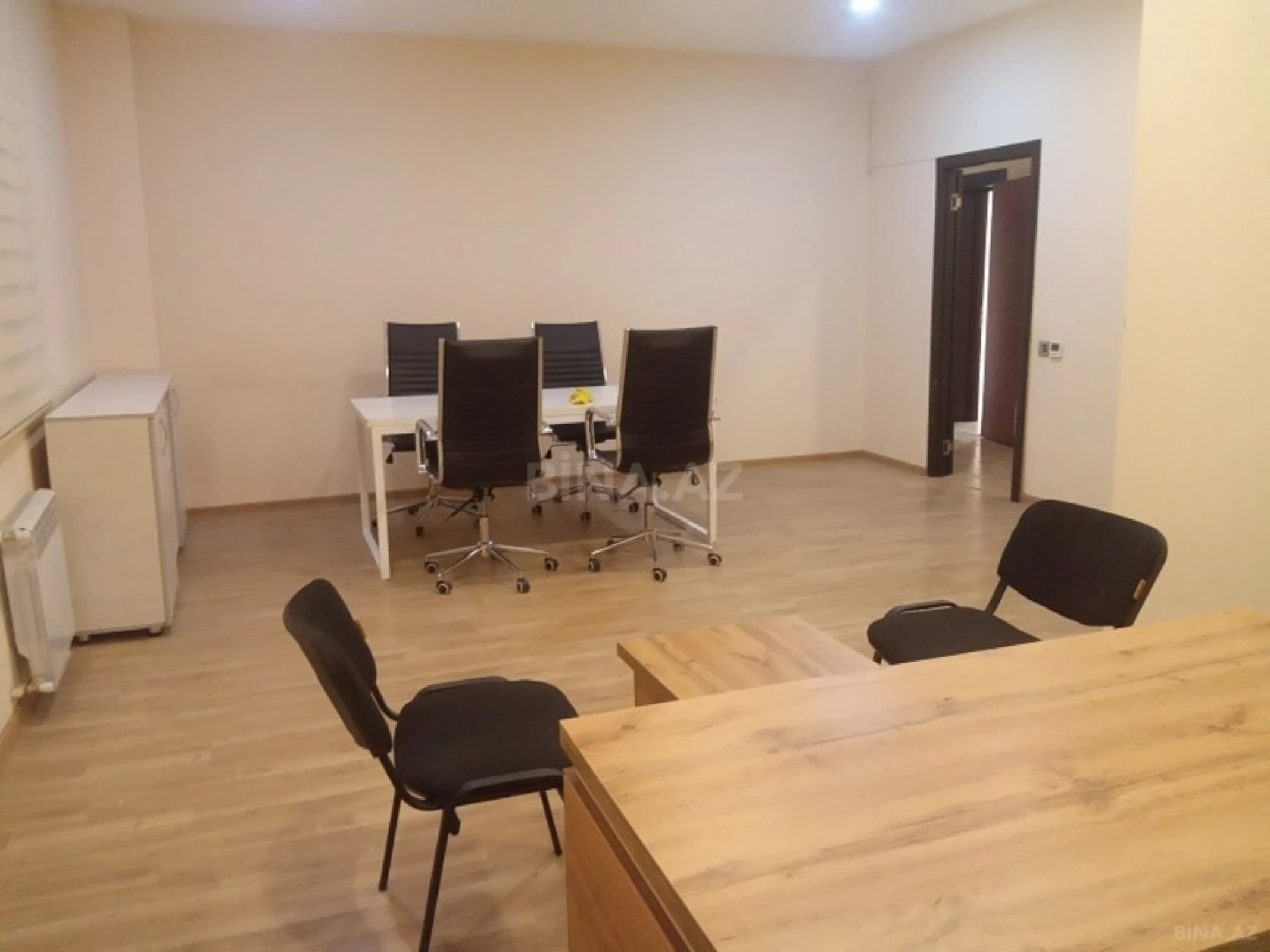 Kirayə verilir 1 otaqlı ofis 40 m²