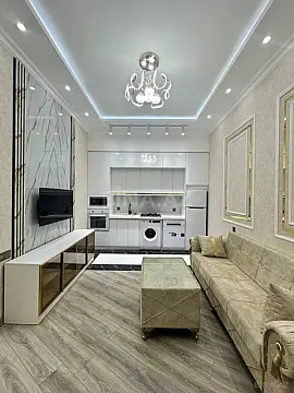 Satılır 4 otaqlı mənzil 186 m²