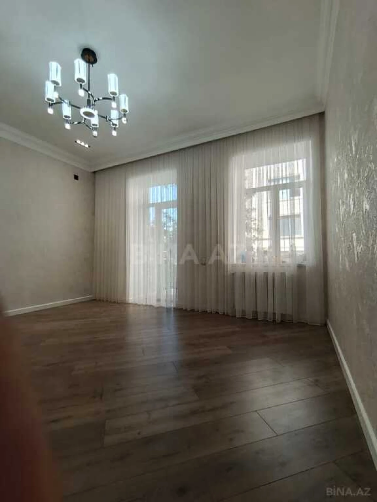 Kirayə verilir 2 otaqlı mənzil 50 m²