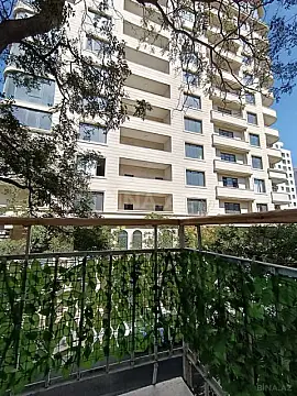 Kirayə verilir 2 otaqlı mənzil 50 m²
