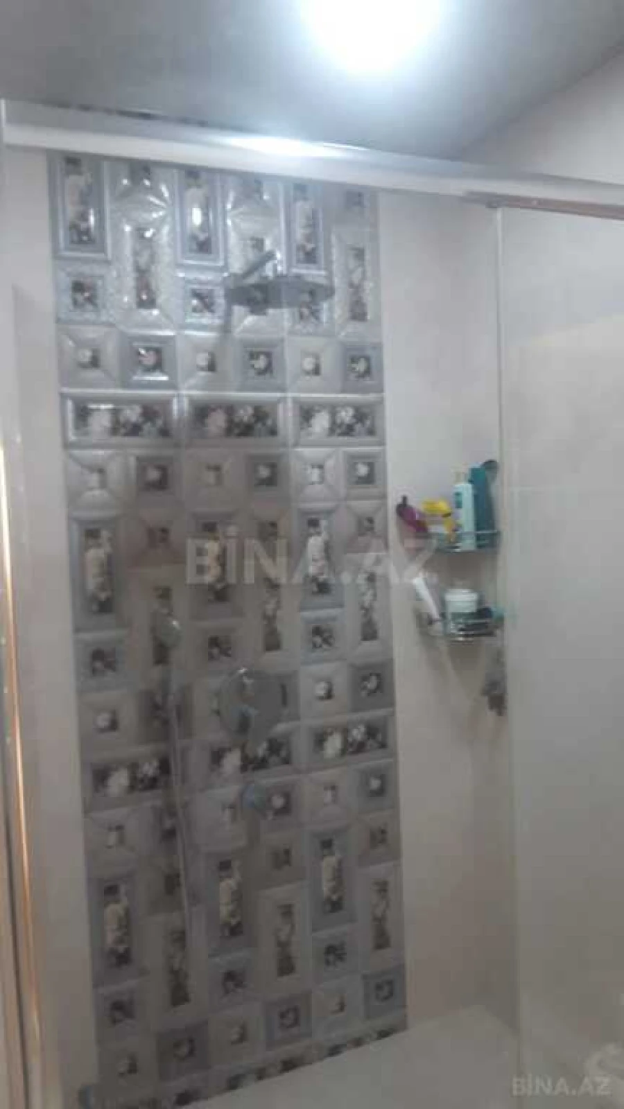 Satılır 3 otaqlı mənzil 120 m²