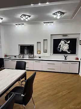 Kirayə verilir 3 otaqlı ofis 130 m²