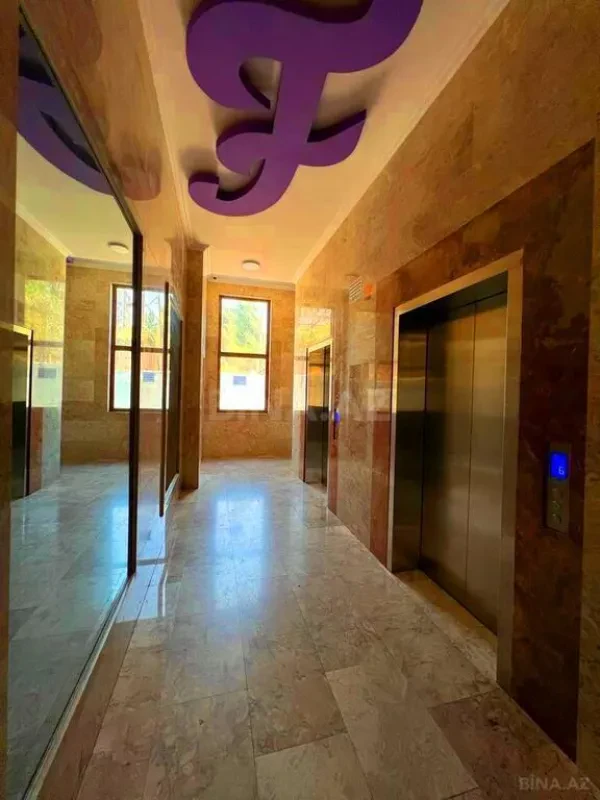 Satılır 1 otaqlı mənzil 71 m²