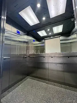 Satılır 1 otaqlı mənzil 71 m²