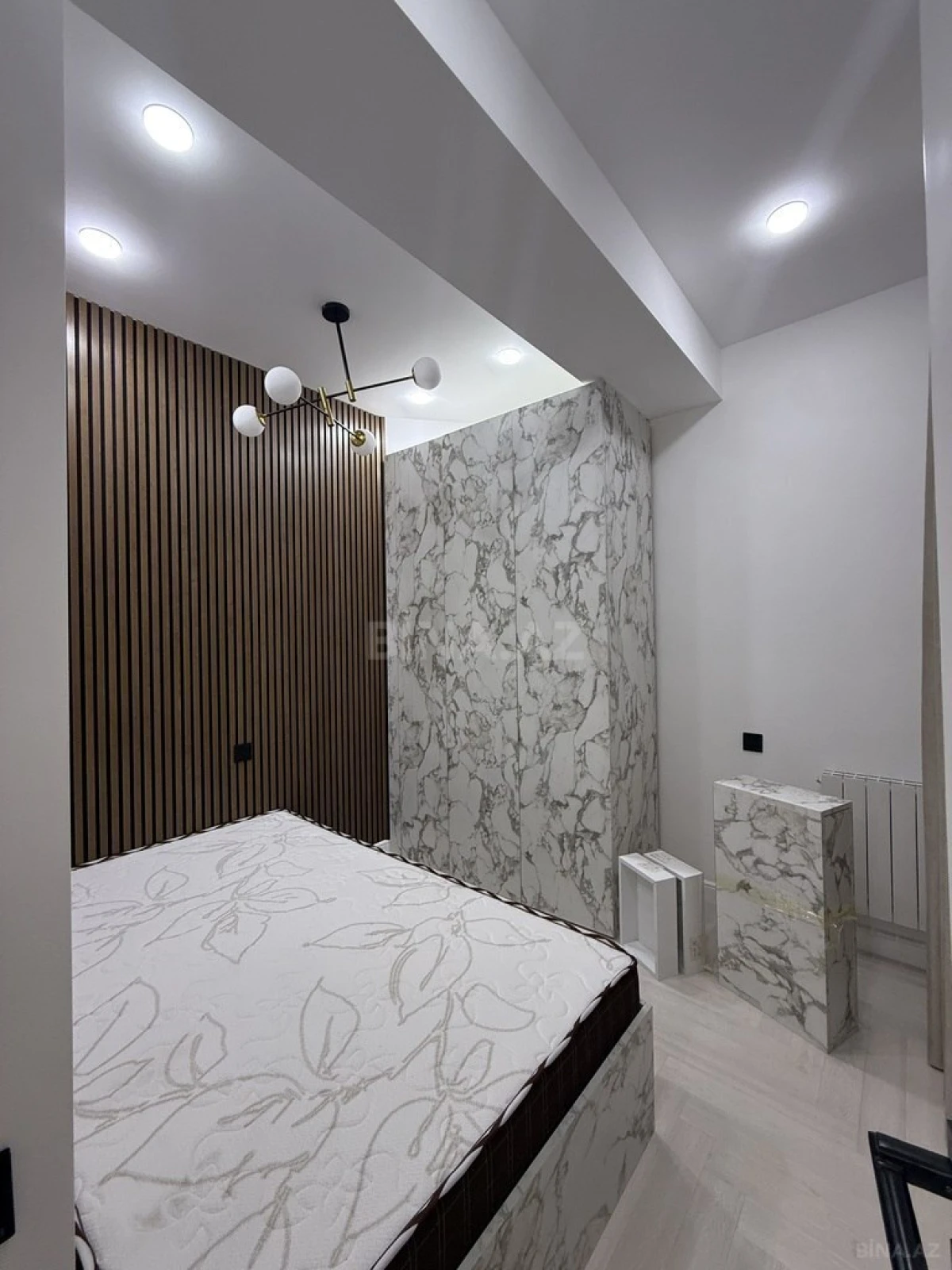Satılır 3 otaqlı mənzil 117 m²